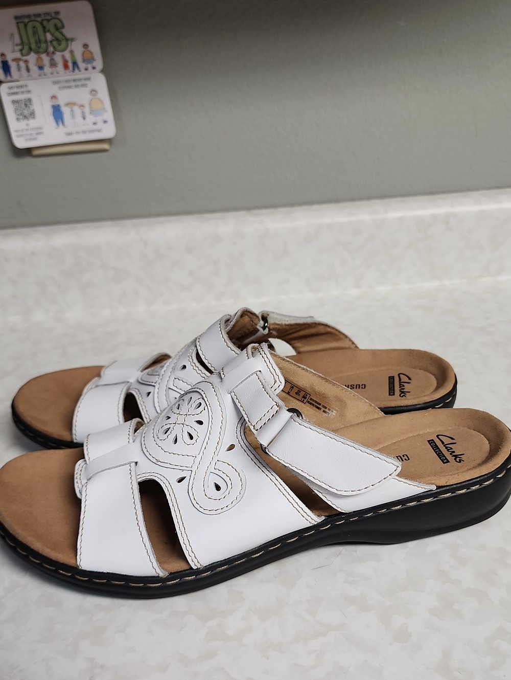 Clarks White Leather Slide Mules with Cutout Detail Womens 11 number 1137